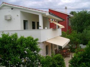 Apartmani A1 Marina, Okrug Gornji